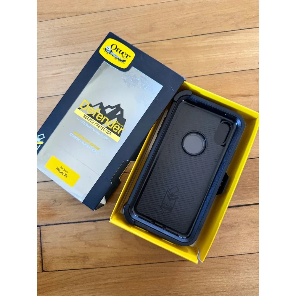 Otterbox defender case for iphone XR in‎ black screenless protection